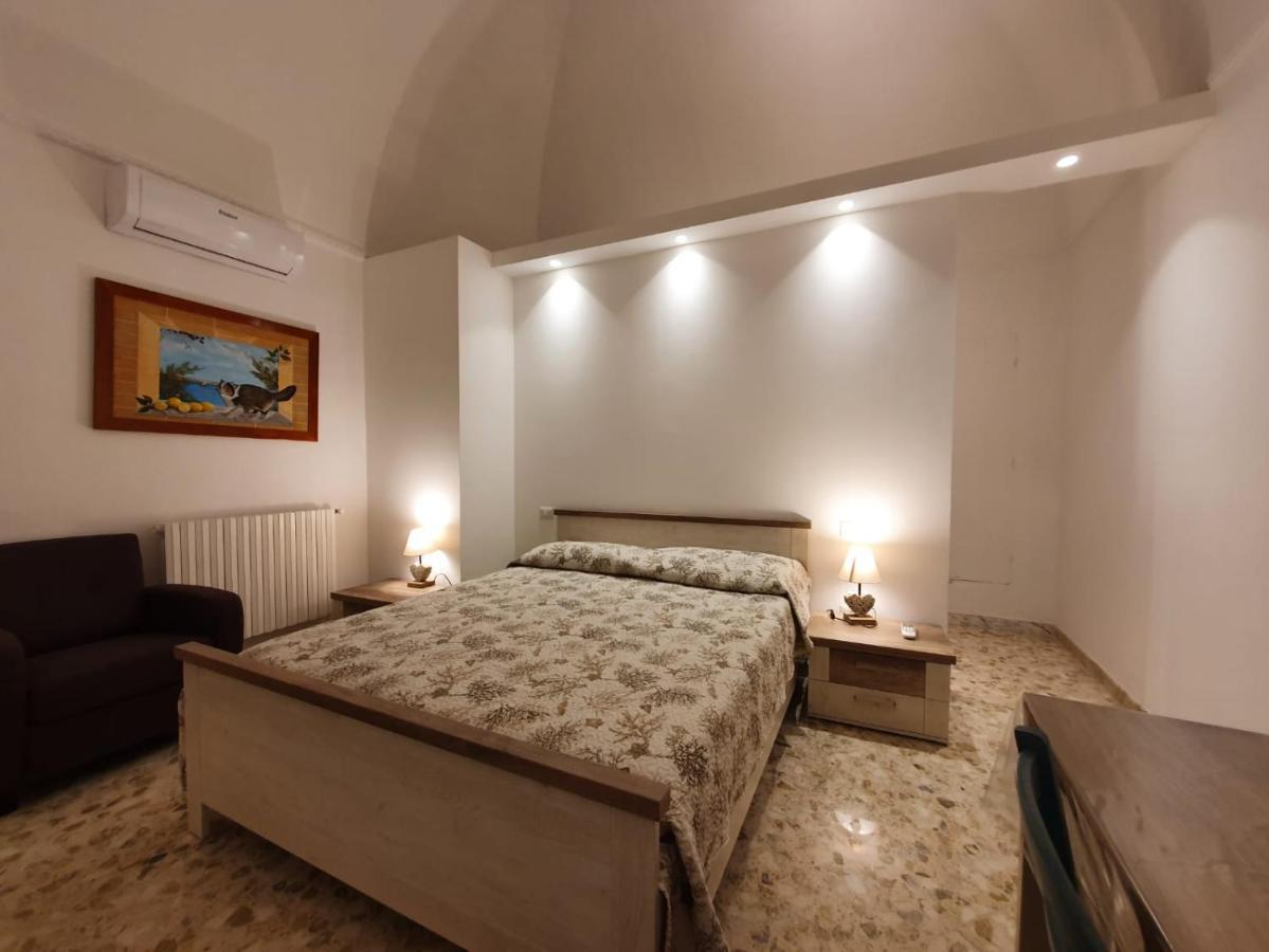 Bed and Breakfast Stella Maris Конверсано Экстерьер фото